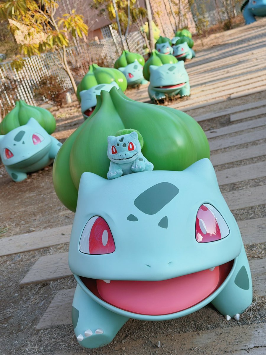 pomeraaaaan's tweet photo. #ポケパークカントー
昨日行ってきました＞ ̫＜.ᐟ.ᐟ
一言でただただ夢のような最高の場所でした🥹❤︎
（唯一の後悔は色々なところに時間をかけてしまい新聞つくりを忘れたこと）

ポケモンに出会えたことに感謝‧⁺ ⊹˚. https://t.co/wsXk1Xwh3S