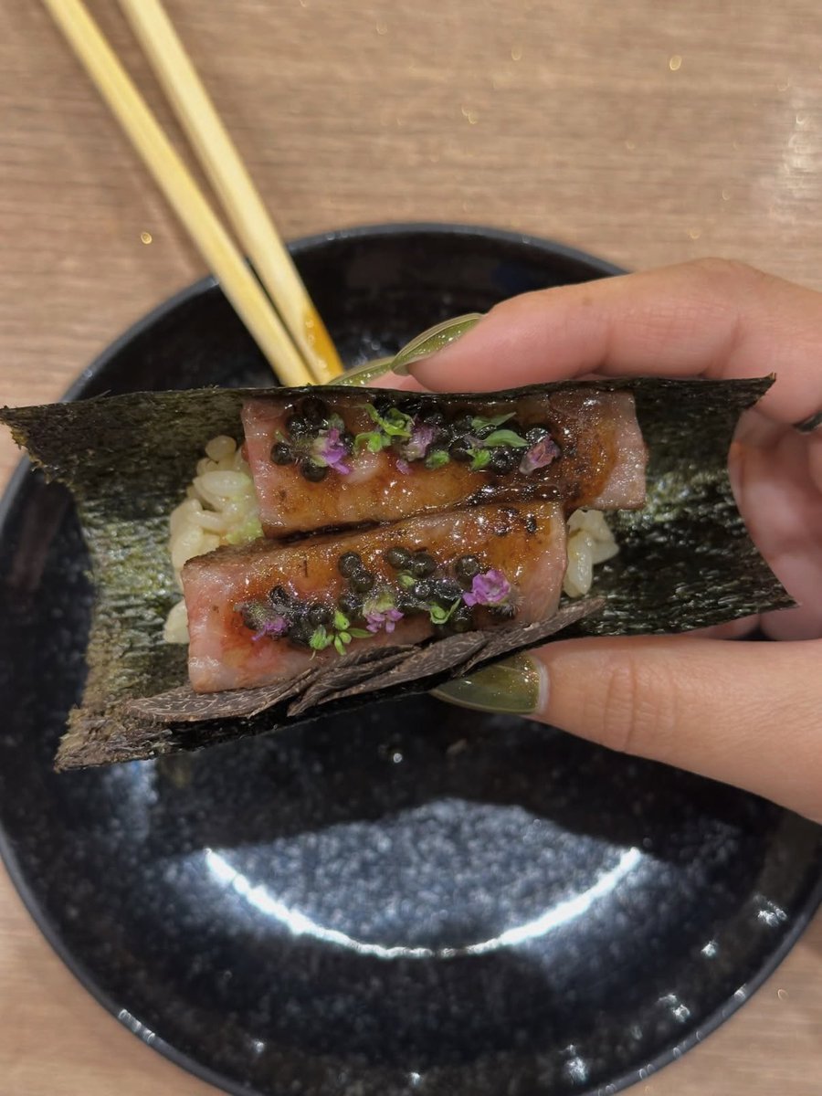 Victoria Justice tweet media