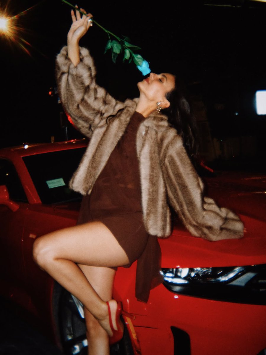 Victoria Justice tweet media