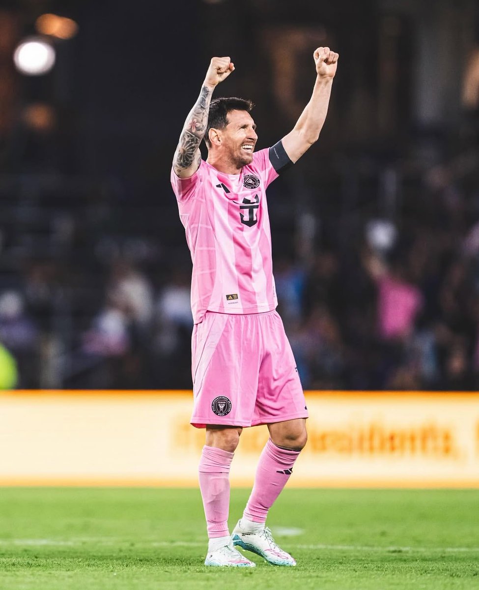 LACOBRAAA tweet media