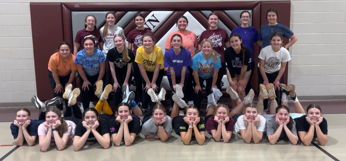 North Linn Softball tweet media