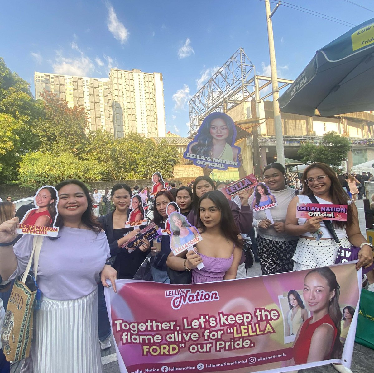 Carmella_Nation's tweet photo. A heartfelt thank you to our Team Live for your dedication, teamwork, and relentless effort in securing this victory. This win is a reflection of your hard work and unity.

Always grateful to have y'all fam! Mahal na mahal namin kayo and also mananatili tayong buo para supportahan si lella hanggang dulo.

WE LOVE YOU LELLA
#LellaFord