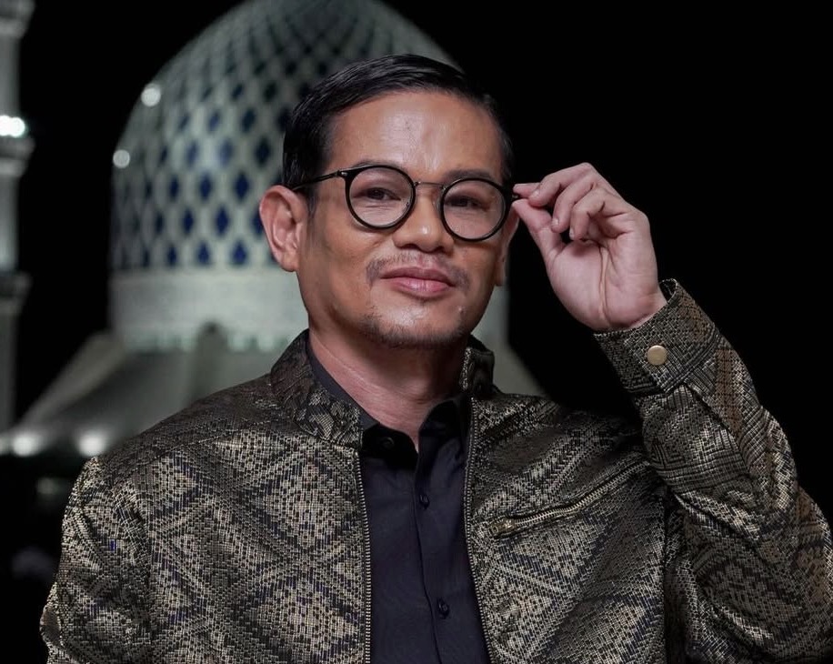 CariDotMy's tweet photo. “Saya Tak Suka Orang Atur Hidup Saya” – Que Haidar Serah Soal Jodoh Pada Tuhan : https://t.co/GJGKRbLKPs https://t.co/ua9XuHbnth