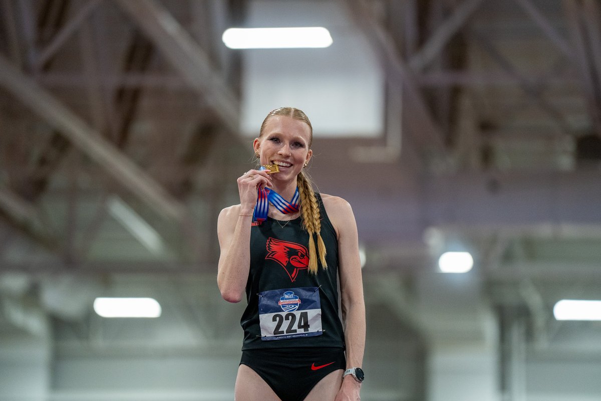 RedbirdTFXC's tweet photo. Crown her!!🏆 https://t.co/aJ73KCLeOu