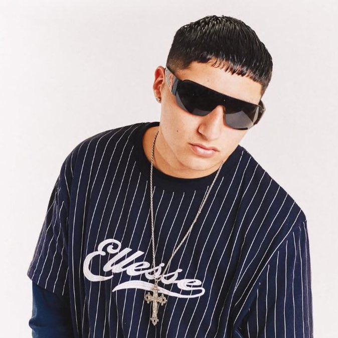 chartscl* tweet media