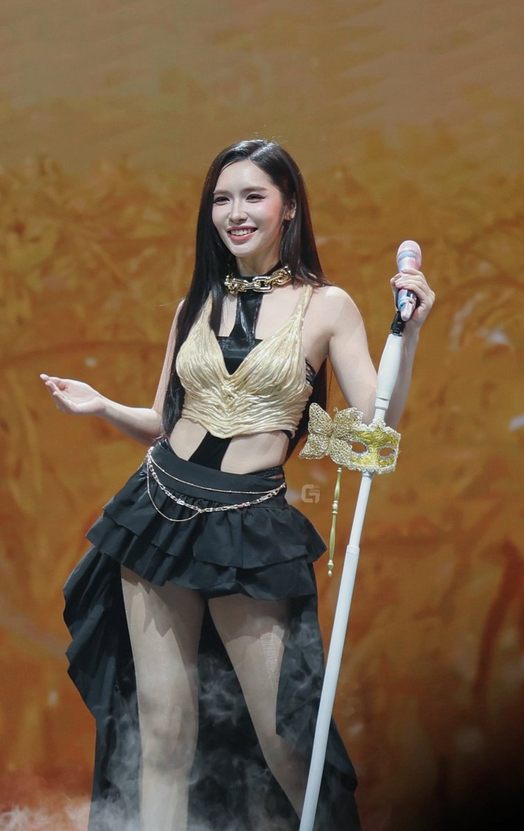 🤍🤍🤍 SUMMER CRUSH LK 02 #Cosmos1stConcert #lookkaewkamollak