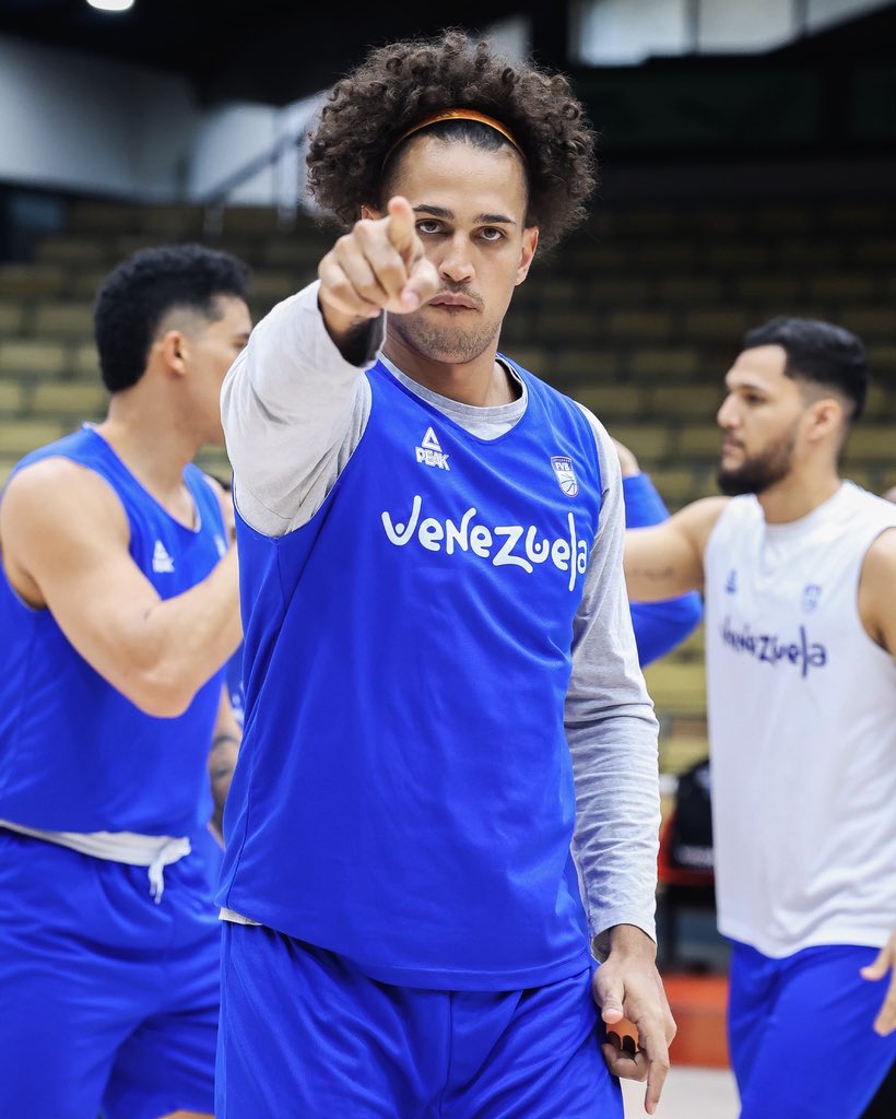 FVB 🇻🇪🏀 tweet media