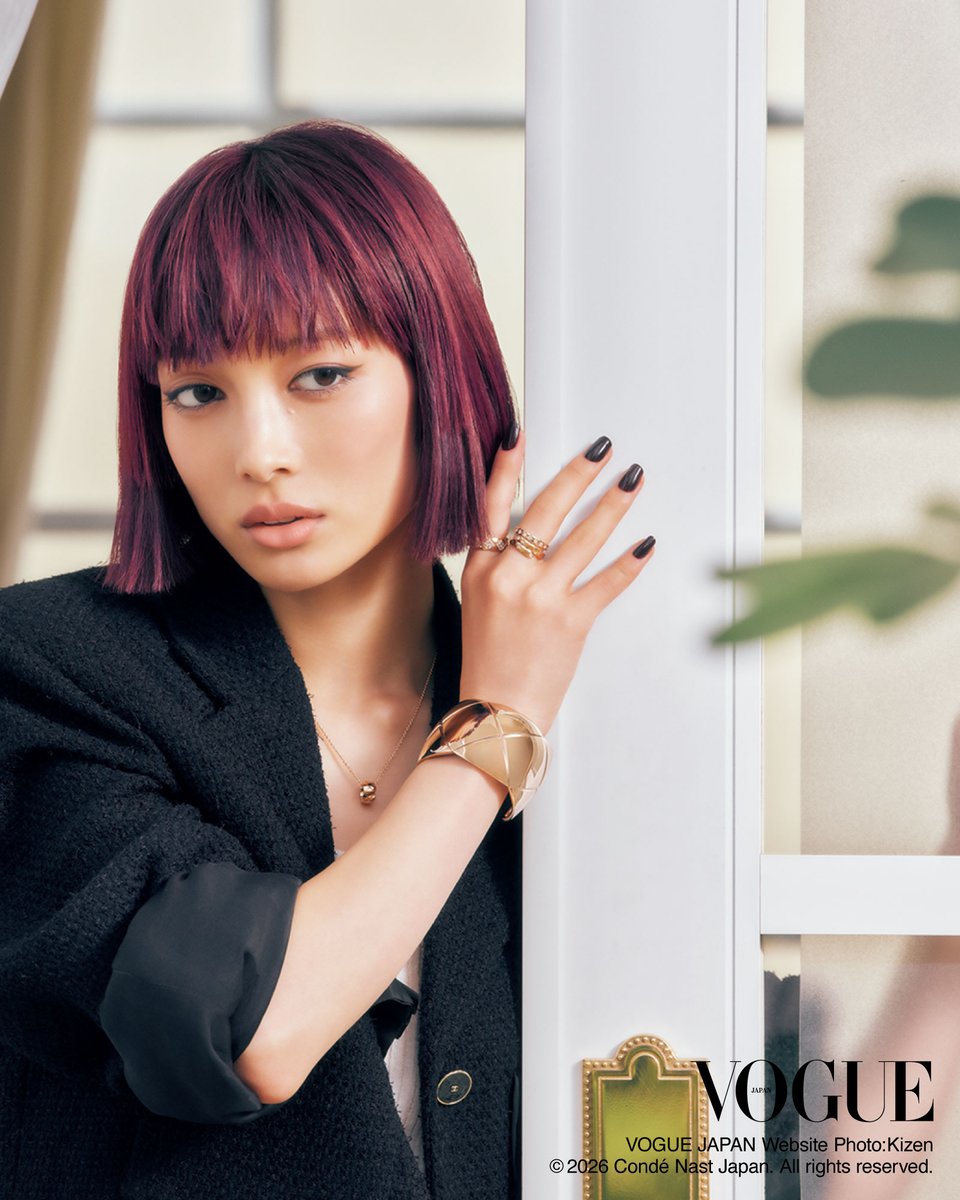 JURIN featured in the April issue of VOGUE JAPAN,
in Chanel Fine Jewelry “COCO CRUSH.”

vogue.co.jp/feature/chanel…

<a href="/voguejp/">VOGUE JAPAN</a> <a href="/CHANEL_JP/">CHANEL シャネル</a> 

#PR #JURIN #XG #VOGUEJAPAN #CHANEL