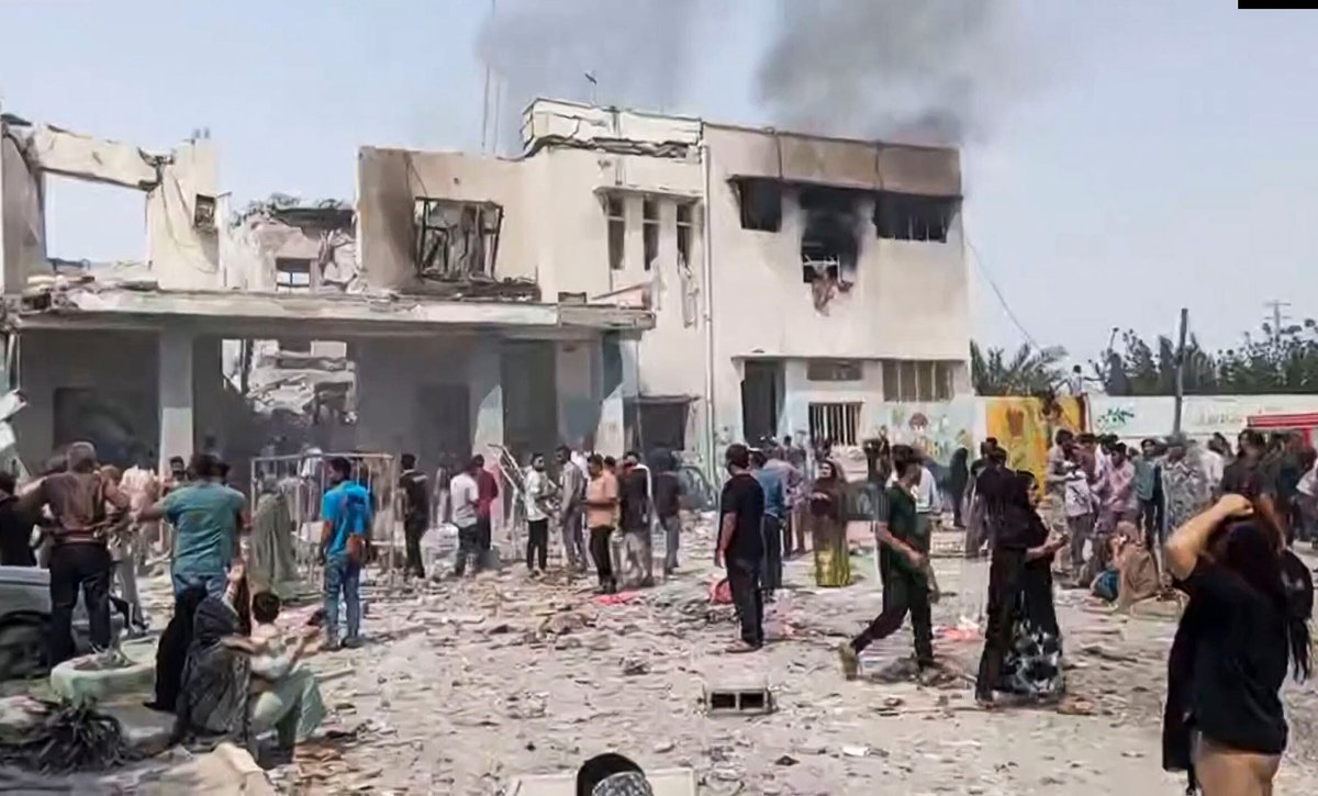 🔴 DIRECTO | Irán eleva a 180 la cifra de estudiantes muertas en el bombardeo a la escuela de Minab

cadenaser.com/nacional/2026/…