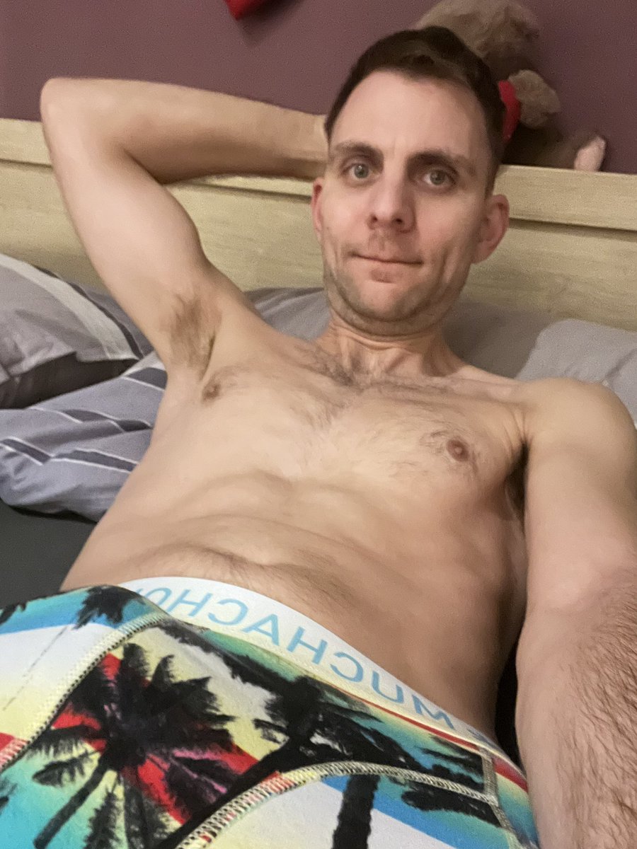 lego1990 tweet media