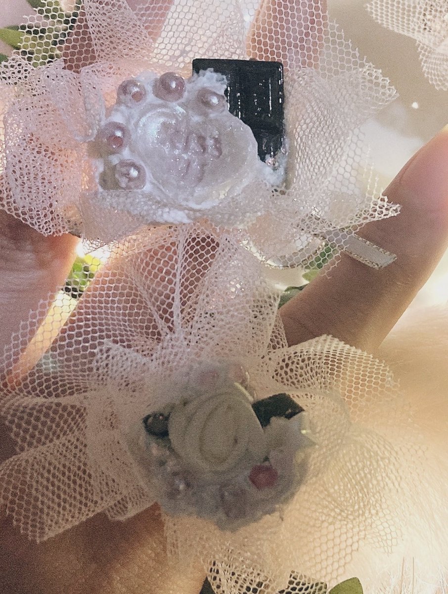 toYOU_101's tweet photo. 💛🍬🧁        春に向けての
accessoryを製作しました⭐︎

チュールのリングは、ほんとに
sweetな気分が上がります♡

#メルカリ出品中 #ハンドメイド作品 
#ハンドメイドアクセサリー
#樹脂 #レジン 

゜⭐︎.🛒 .⭐︎゜

https://t.co/jIUnnKfuA7 https://t.co/IaQIe1zYfe