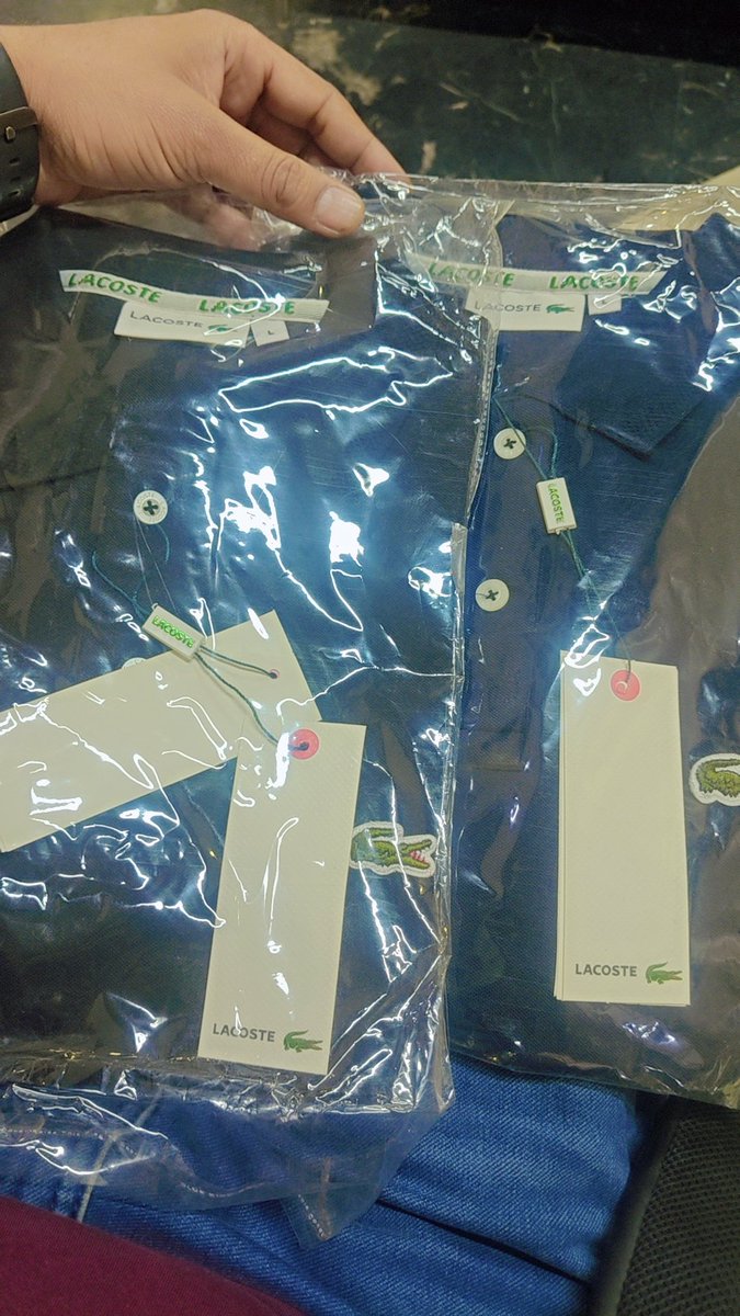 AnujShukla00006's tweet image. ए जी लूट लिए हैं शोरूम वाले 😭
और ये क्या नाम है जी ♥️de कोसते 🙄
इसकी भांड़ का #Iran #Khameni पोदूं 😬