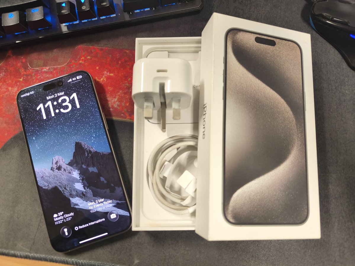 𝕏amarul𝕏Y tweet media