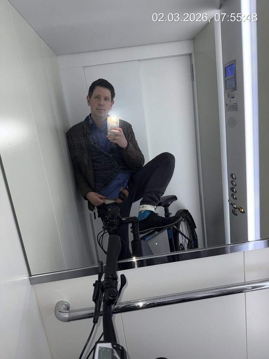 AmpasRubber's tweet photo. On the bike to work, slave secure: Locked tight &amp; fully tracked 🔒📍 Grateful for Master’s @mit_sub watchful eye – keeping me obedient &amp; aching ❤️ Thx for the control! 🙏 https://t.co/vJj3f3WXfJ