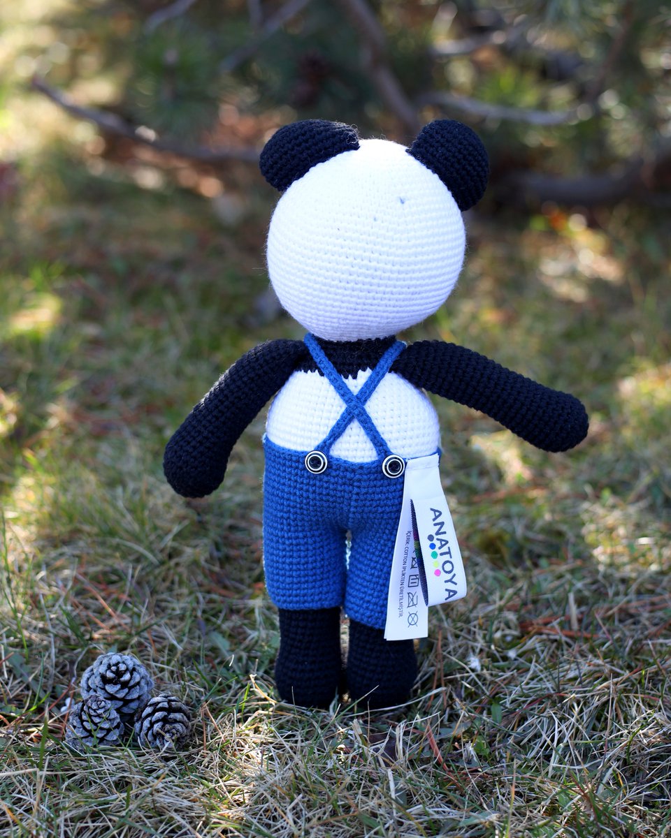 El örgüsü amigurumi panda oyuncak, elde tek tek üretildi. 🐼
Çocuk odası dekoru ve hediye için ideal, sınırlı stok.
Şimdi sipariş ver.
🌐 Online sipariş: anatoya.com
📞 İletişim: 0531 397 31 21
#anatoya #amigurumi