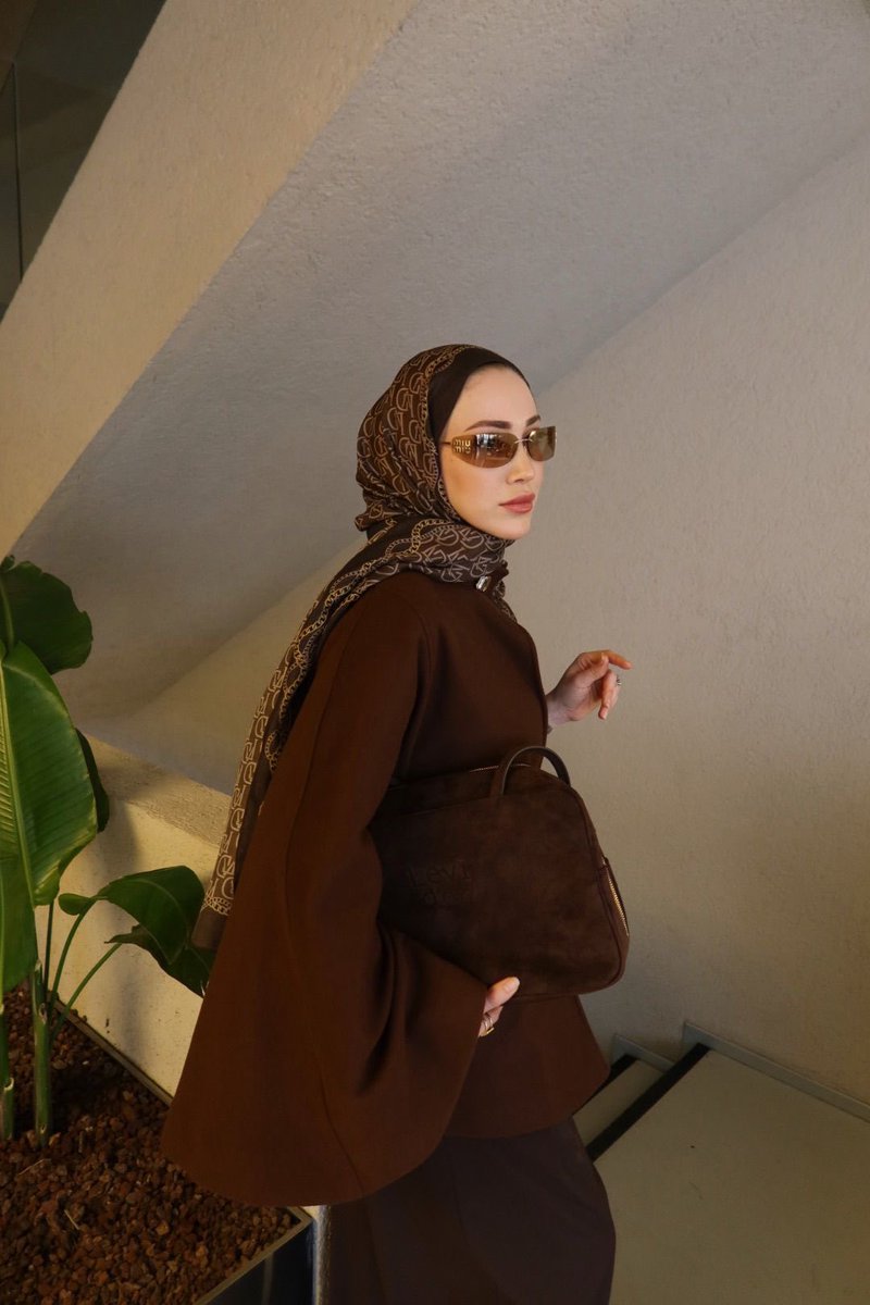 Seda,tüm görünüm ile 

Şimdi levidor.com.tr

#kesfet #kombin #viral #fy