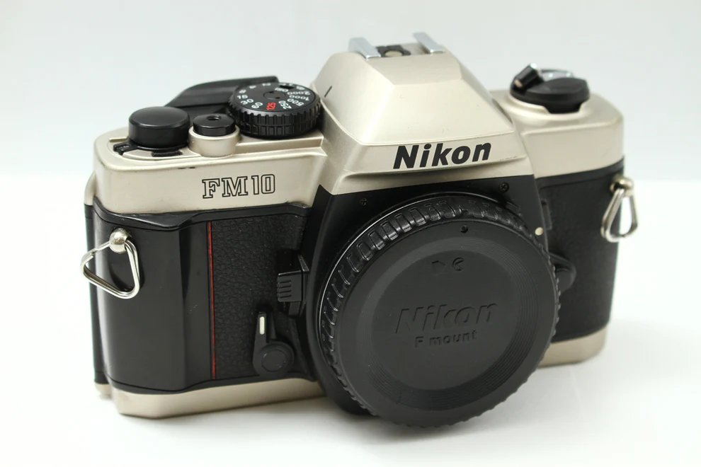 F6 腰痛持ちの店長 Nikon