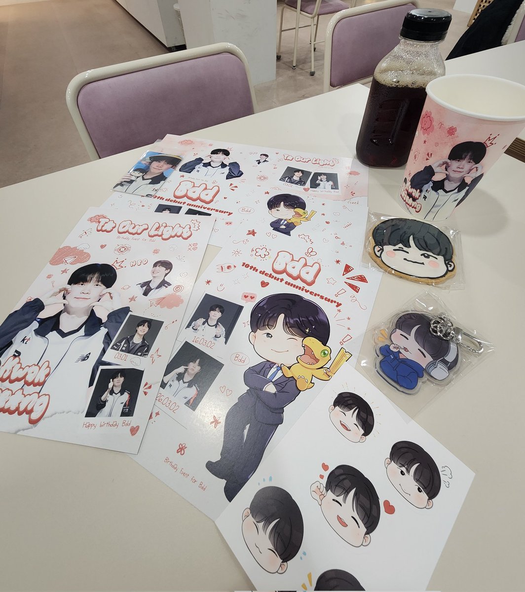 Kari____v's tweet photo. #우리의빛_Bdd
#ToOurLight_Bdd 

너무 아기자기하고 예뻐요🌸
정성이가득담긴 공간 너무 좋았습니다!
준비해주신 주최분 너무 감사드려요❤️ https://t.co/niW1frMdgd