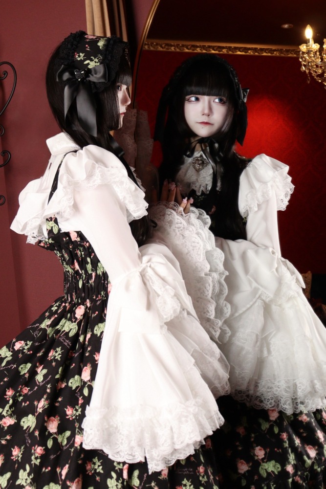 Fashion Press tweet media