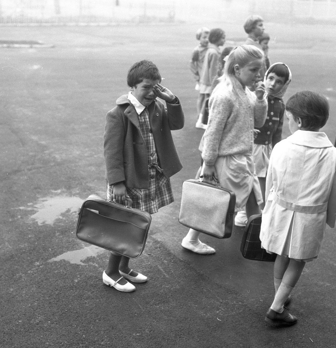 palais_au's tweet image. Les vacances sont finies. 
Je ne veux pas retourner au cab.