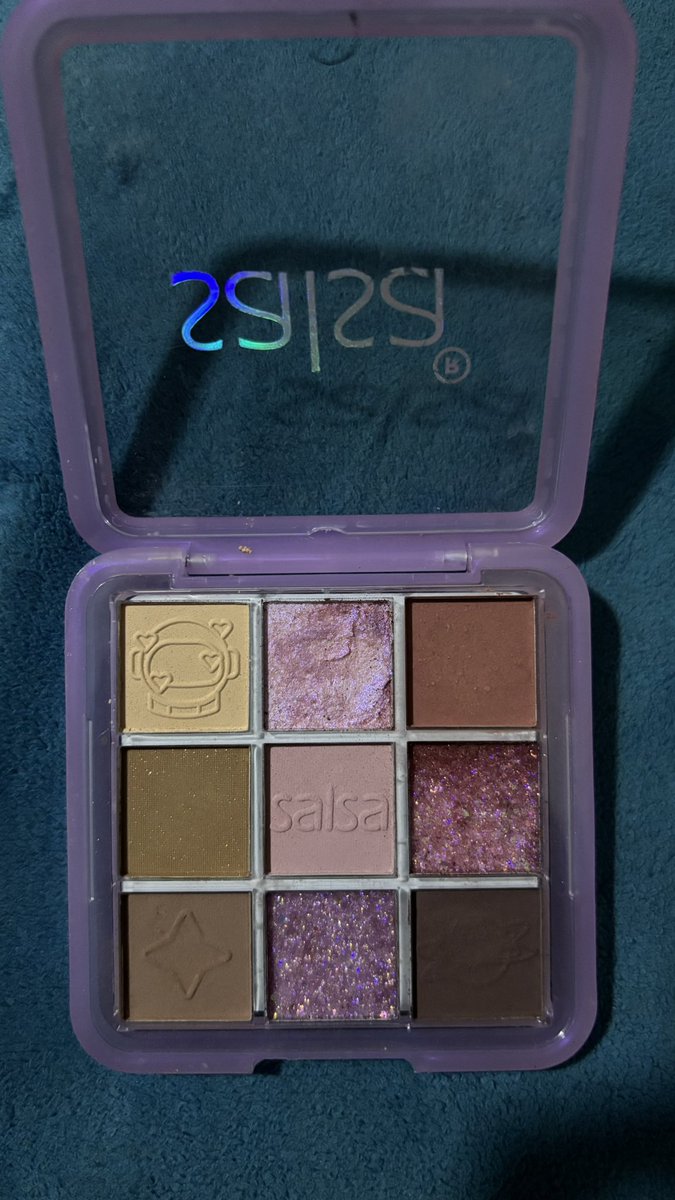 little gurl tweet media