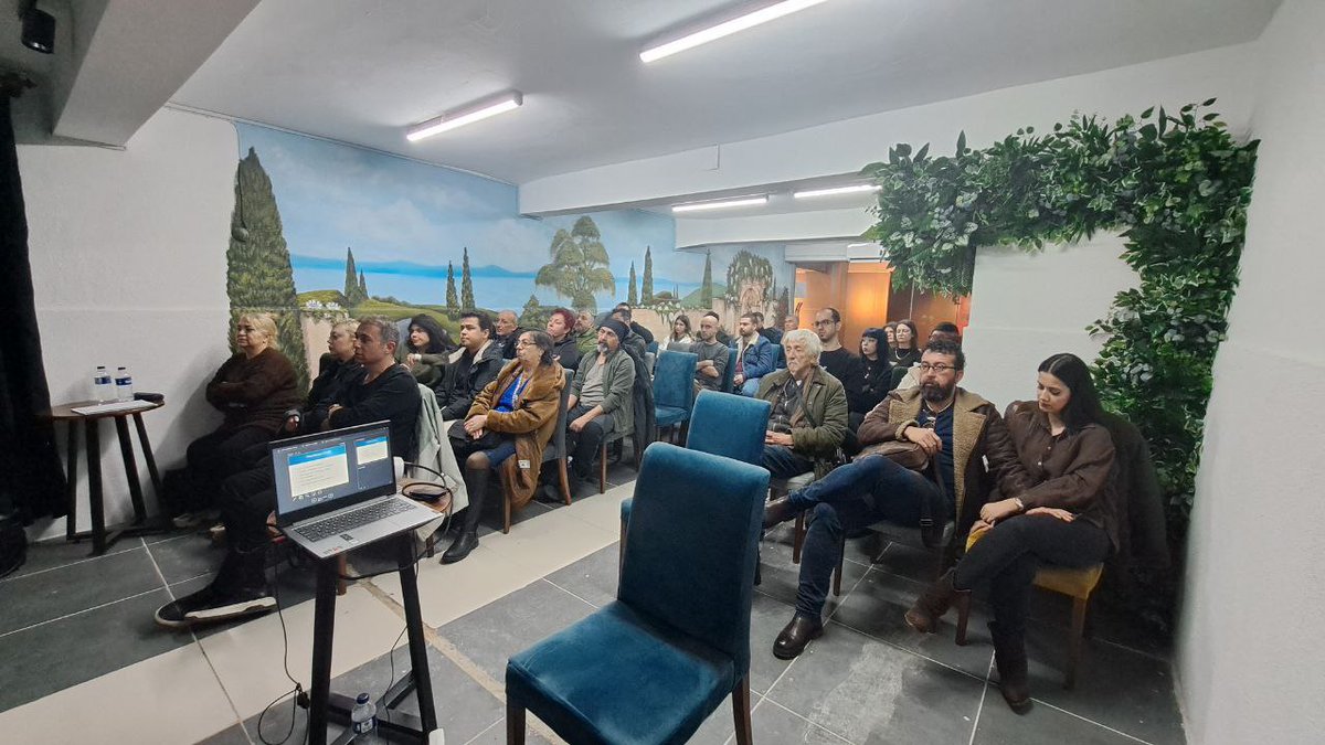 "3 Mart’a giderken iş cinayetlerini konuşuyoruz" paneli Balıkesir'de gerçekleştirildi. 

İşçi sınıfının en yakıcı sorunlarından iş cinayetlerini politik ve hukuki açıdan değerlendirdik. Cinayetlerin “kader” ya da “kaza” değil; sermaye düzeninin bilinçli tercihlerinin sonucu