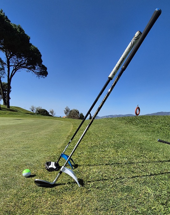 Breiti's tweet image. If you’re serious about practicing smarter—and more comfortably—ClubPro isn't just another accessory. See why it's worth using! tinyurl.com/4xhjhx28 💯🎯🏌️ #clubpro #trainingaid #golfequipment #golfaccessory #ad #golfbusinessmonitor
