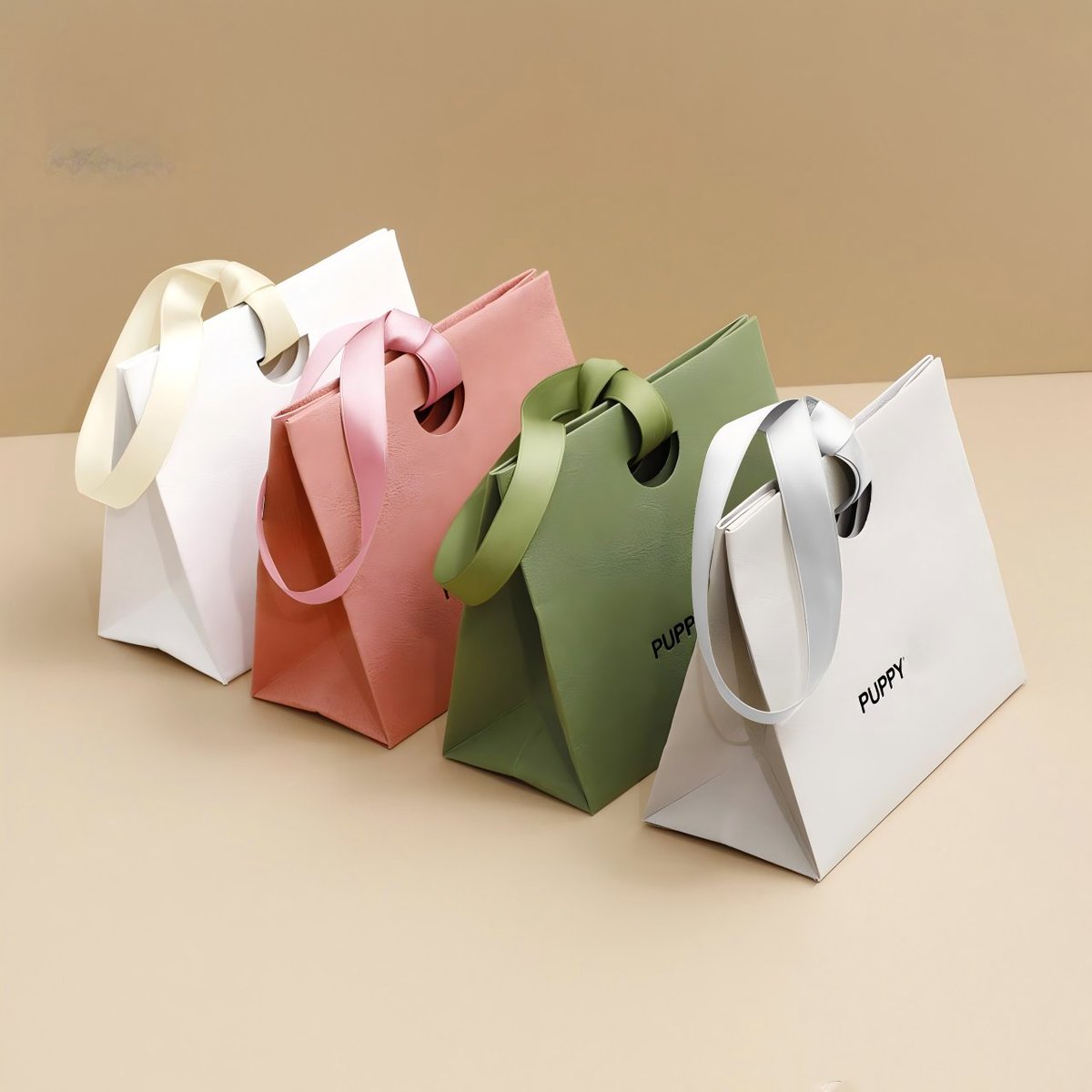 SurePacks's tweet image. Refresh your brand this spring! 
Our new eco-friendly gift &amp;amp; shopping bags are here. Perfect for a seasonal update.
🌐 Website: surepacks.com
📧 Email: info@surepacks.com
📞 WhatsApp / Tel: +86 13560357315
#SpringPackaging #Sustainable #surepacks