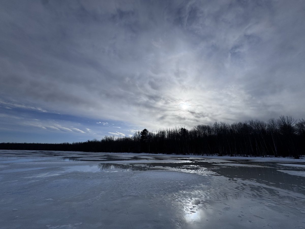 IceAgeTrails's tweet image. Clouds and frozen lakes #IceAgeLakes series folder just started 🆒