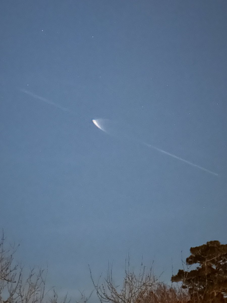 King_of_Snacks's tweet photo. @SpaceX @Starlink Great view from Wilmington Nc!! https://t.co/jzePftcK83