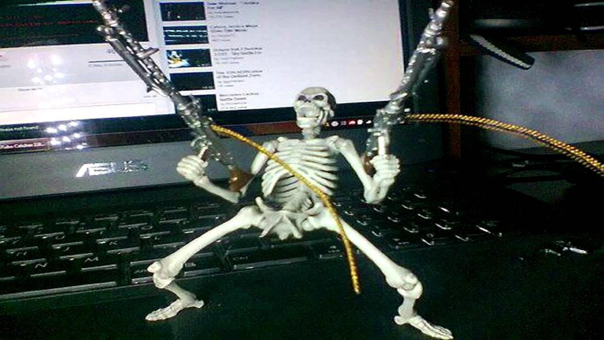 UnbrexkxbleTime's tweet photo. SE VOLVIO AL ROL PLAY https://t.co/cvjleRhaDm