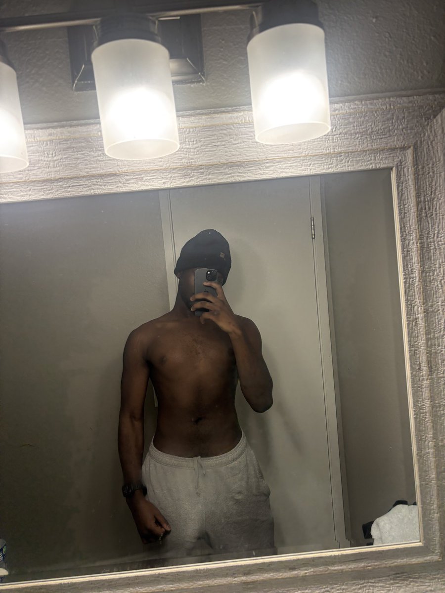 fcshxne's tweet photo. what’s the first thing you noticed?😈🫣 #nsfw #bbc #vegas #horny https://t.co/NvammlxJu7