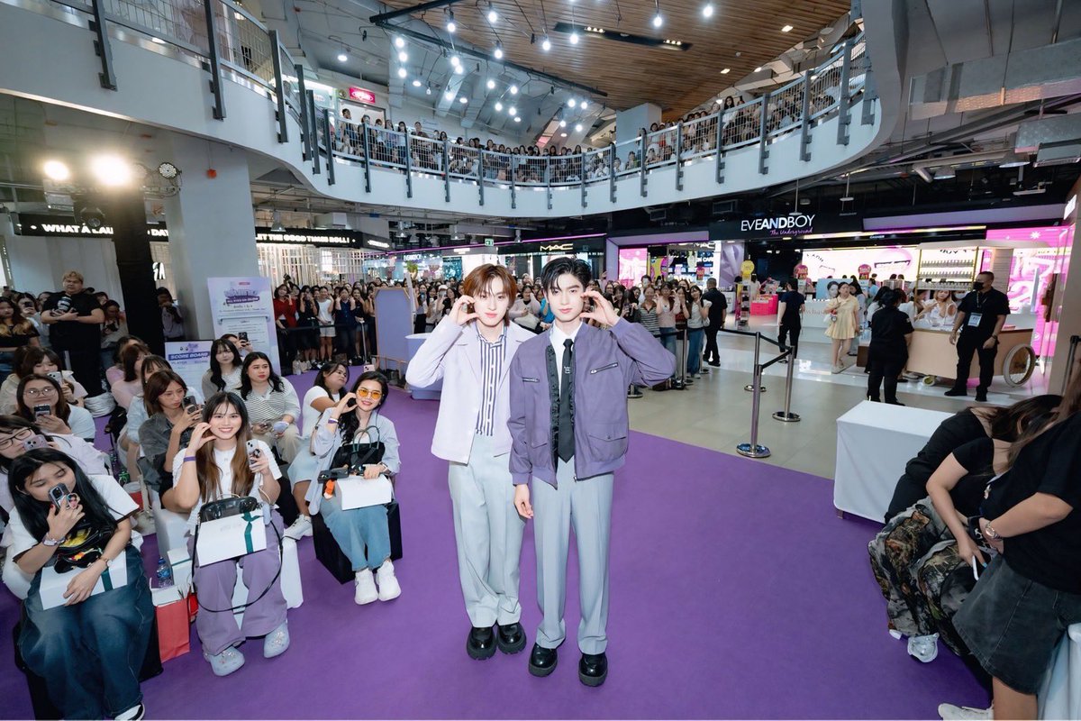 ขอขอบคุณแฟนคลับชาวปู๊นทุกท่านที่ให้เกียรติมาเป็นส่วนหนึ่งของงาน RIKU x ThomasKong : ALL EYES ON GLOW EVENT และร่วมกันสร้างความทรงจำอันน่าประทับใจในครั้งนี้ แล้วพบกันใหม่ในโอกาสหน้านะคะ 💫💕

#RIKUxThomasKong #RIKUxEVEANDBOY #RikuOnGlowxThomasKong