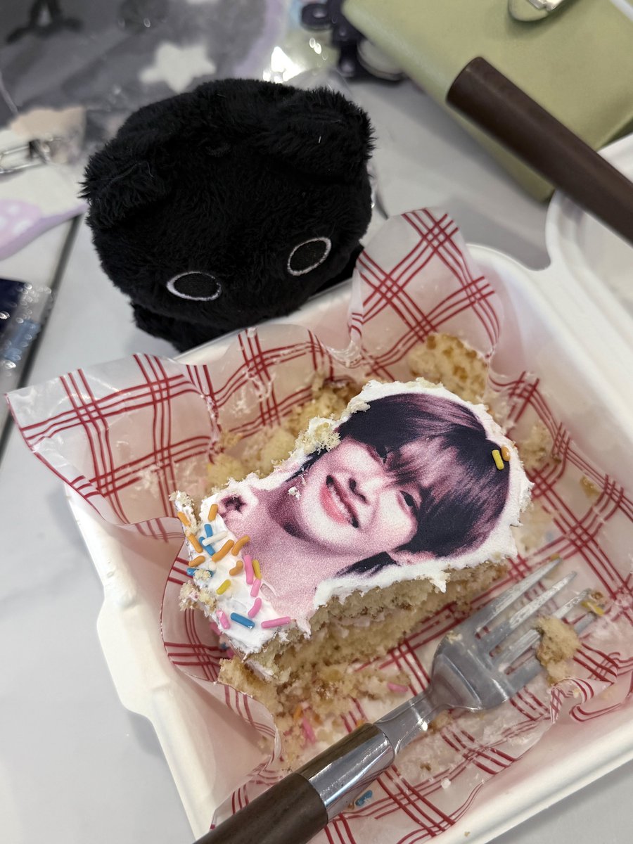 ๐๐๐๐๐๐๐๐ tweet media