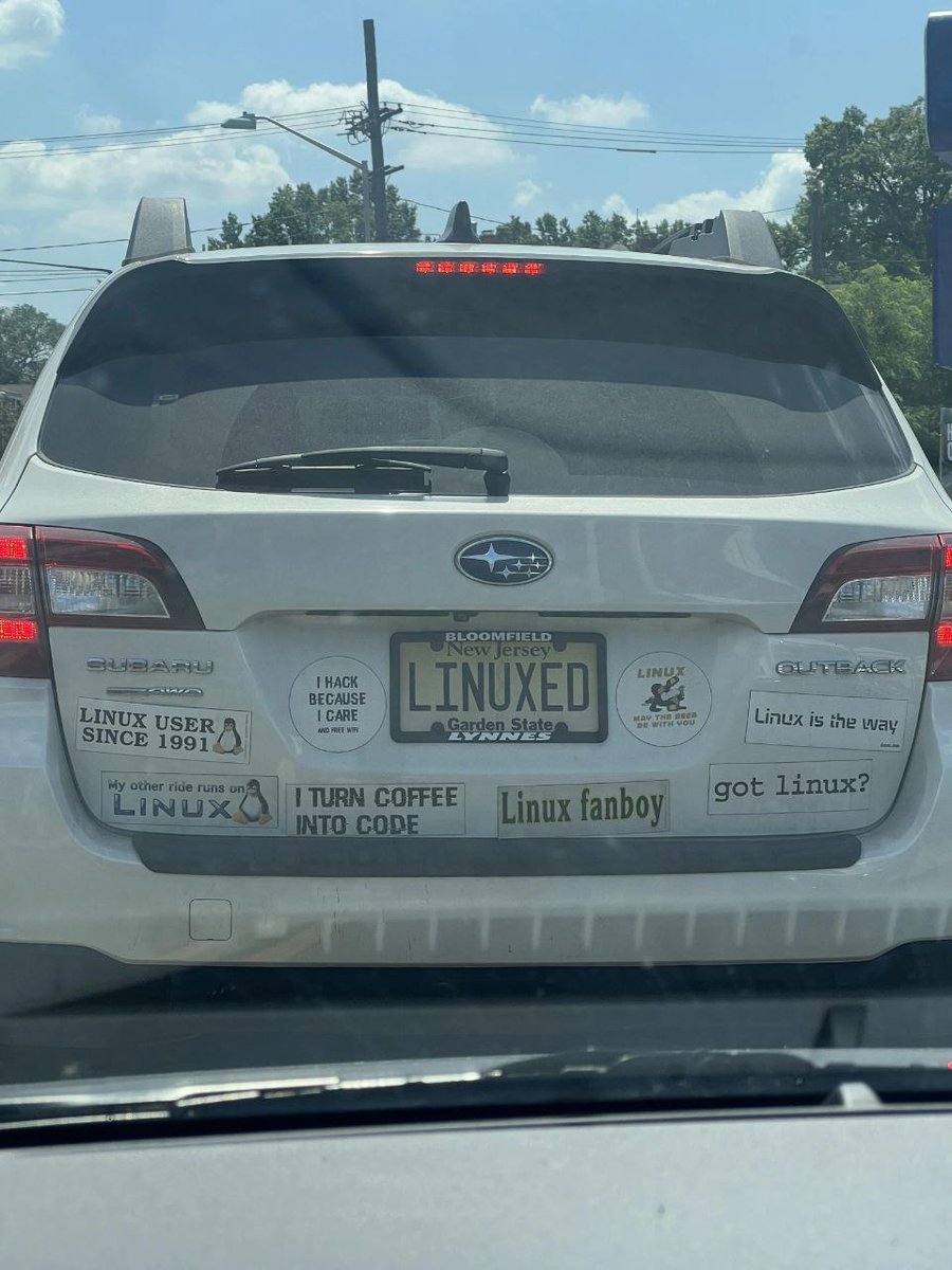 TorGuard tweet media