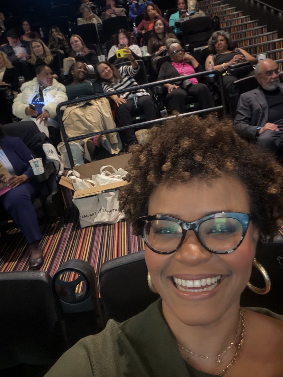 TraceeWilkins's tweet photo. Proud local president here! Our SAG-AFTRA Washington Mid-Atlantic local’s Actor Awards watch party was an ABSOLUTELY PHENOMENAL night! A massive shoutout and heartfelt thanks to our incredible committee and staff for making it such a spectacular success! You all crushed it! https://t.co/kBQIhtOqyd