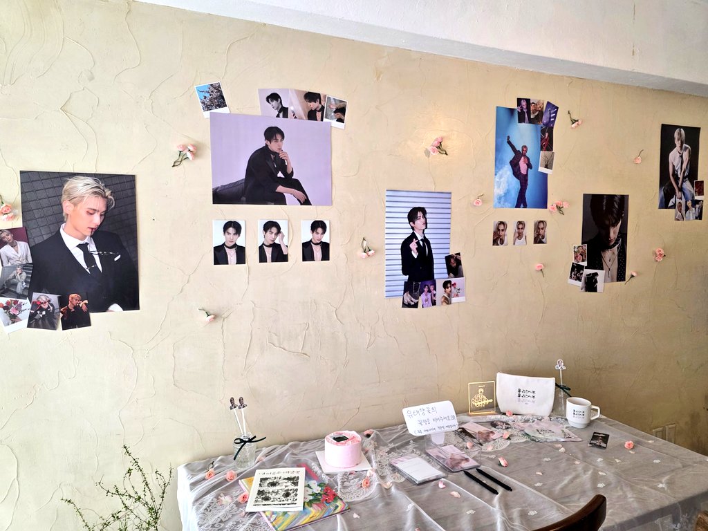 diveinty's tweet photo. #유태양_잘해왔고_잘하고있어
#너의선택에_늘_확신을줄게

사람들에게 태양이는 어떤 꽃으로 피어났고
어떤 의미를 지닌 채 오래도록 피어있을지
궁금해지는 곳이었어요!
그리고 넘나 귀여웠던 줌인 두건 쓴 콕콕이🤭 https://t.co/wfS5jargeL