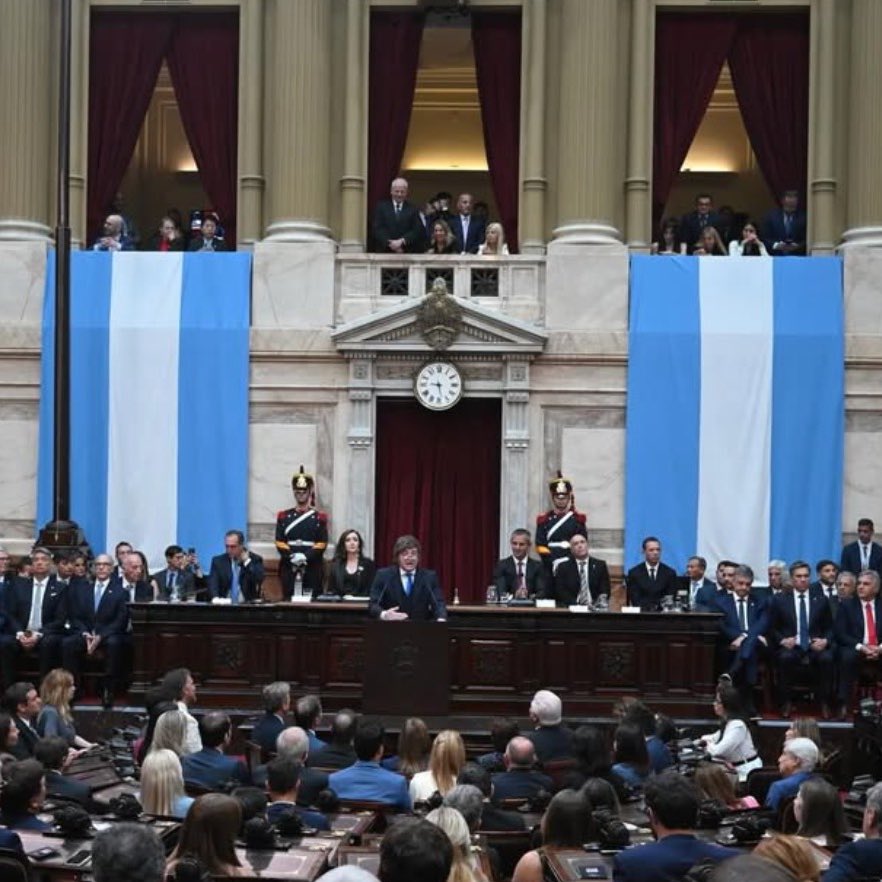 "La mayor transformación de la historia de Argentina” no es solo una consigna. Es la definición de un rumbo.

Cuando el orden se pierde, se pierde la confianza, la inversión, el trabajo y la esperanza. Por eso, el orden no es un ajuste; es la base del desarrollo.

(SIGUE👇🏻)