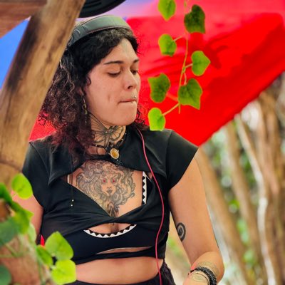 Thaaisrdg's tweet photo. #NovaFotoDePerfil https://t.co/1zmpvQVtFO