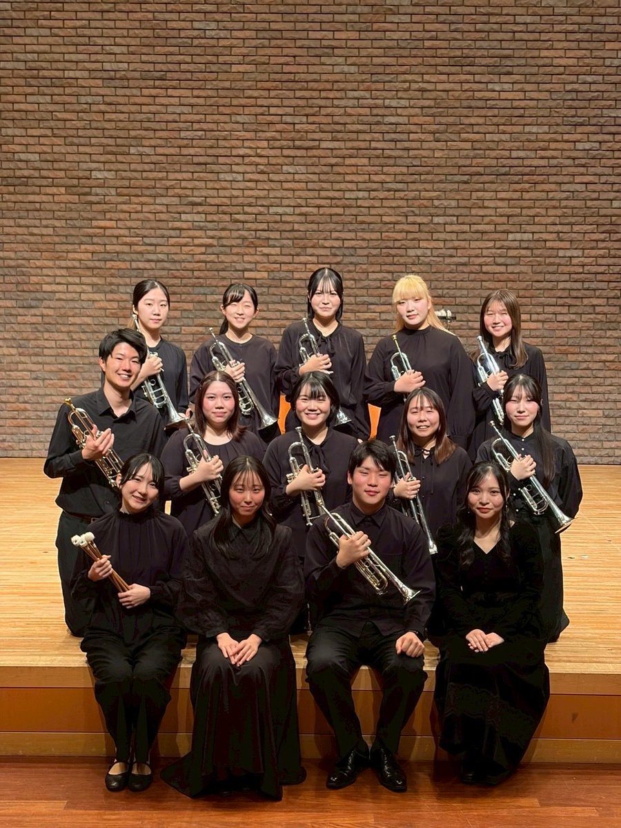 OkuTrumpet's tweet photo. 2026/3/1 Trumpet Ensemble vol.13

第13回トランペットアンサンブルコンサート無事終演いたしました🎺

ご来場いただいた皆様、誠にありがとうございました🥰

大阪教育大学トランペット専攻一同、これからもより一層精進してまいります✊🏻❤️‍🔥
今後とも応援のほど、どうぞよろしくお願いいたします🙇‍♀️ https://t.co/9lZ9L2XLnD