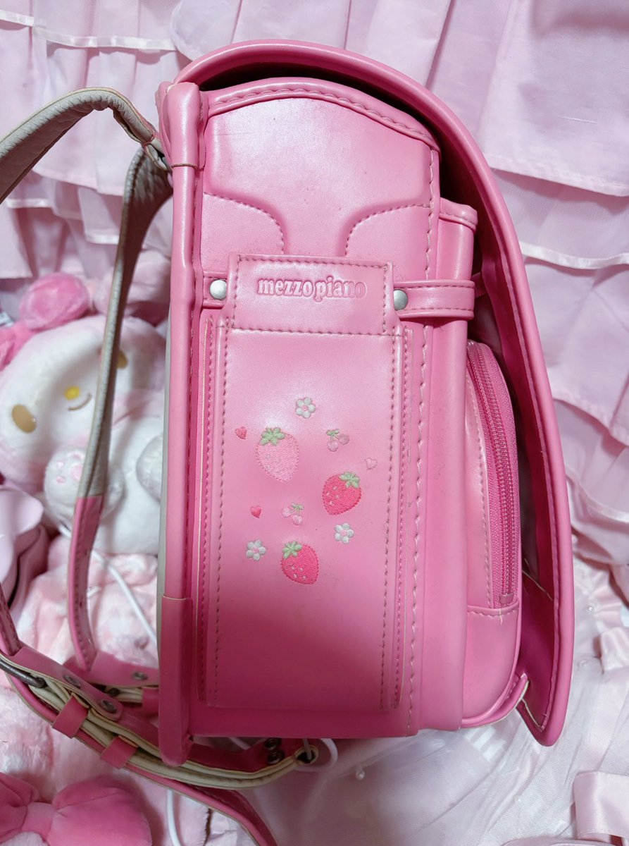 胡蝶 (@uturobuneco) / Posts / X