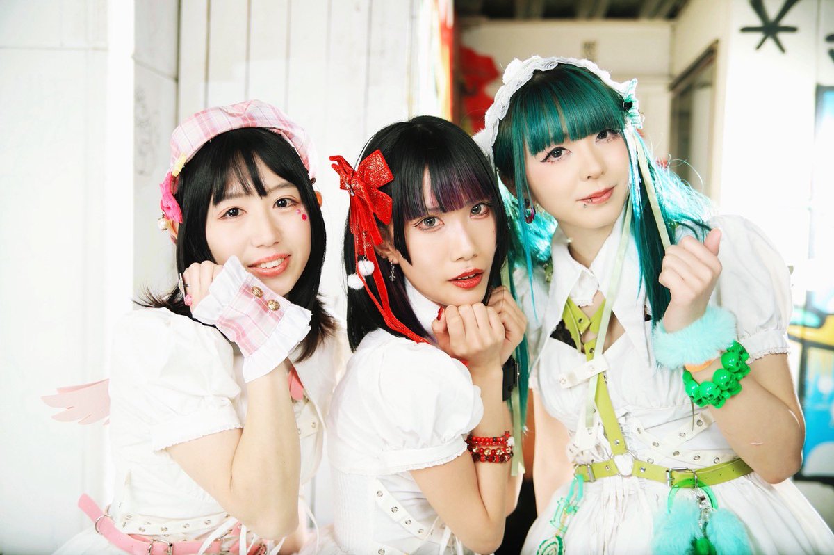 myupig's tweet photo. #ヲタ霊 
お疲れ様でした！
新曲アナタボシ⭐️
タンバリン使って踊って楽しかったです！
♪2人でならわけあえる♪ 💚❤️🩷

素敵なお写真📸ばくさん
@bakuchin https://t.co/VL6Ol4YmoL