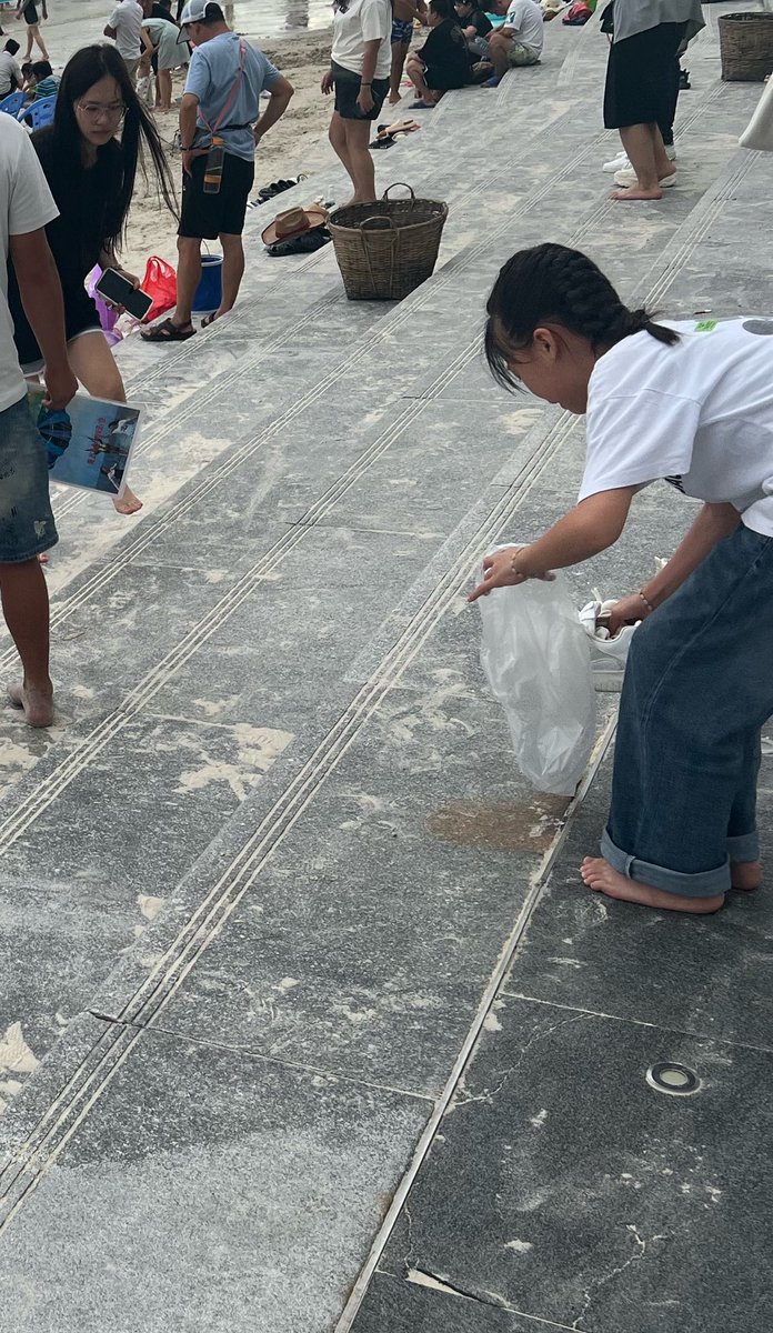 品客Kz tweet media