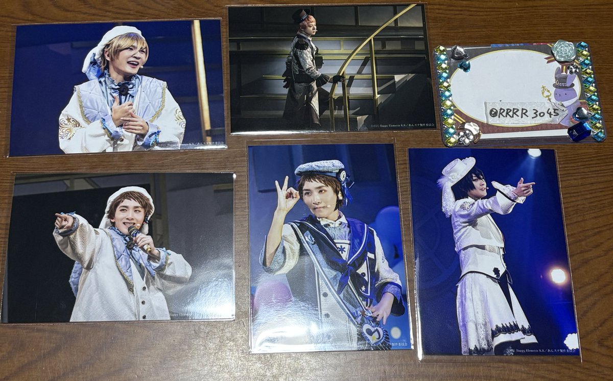 RRRR3045's tweet photo. 【交換】　
あんステ　BM 舞台写真　ランブロ

譲　宗、みか、友也、光

求　みか(返礼祭)＞ランブロみか(返礼祭)

郵送交換になります
舞台写真優先になります https://t.co/7JO21lPfV4