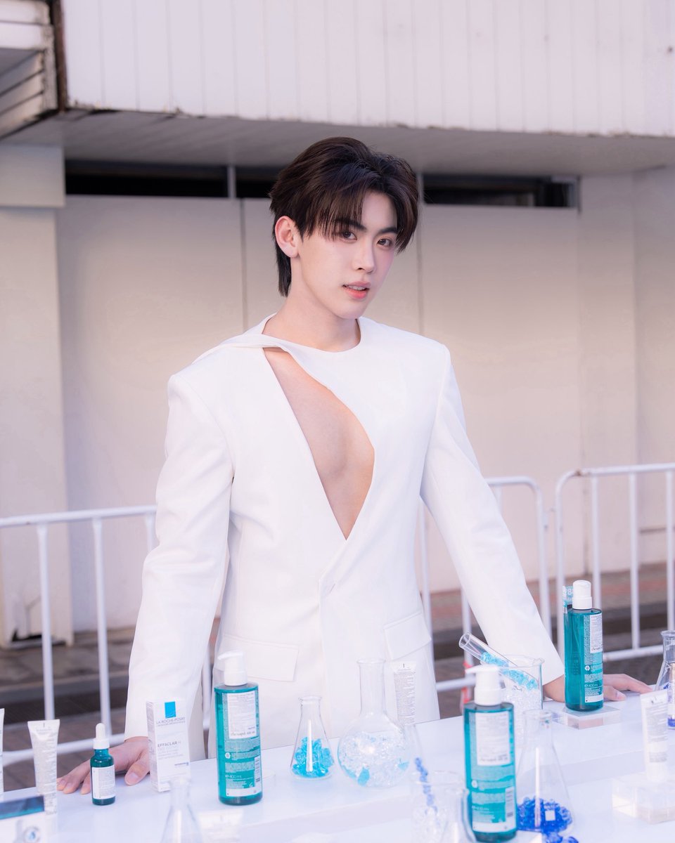 Forawitch tweet media