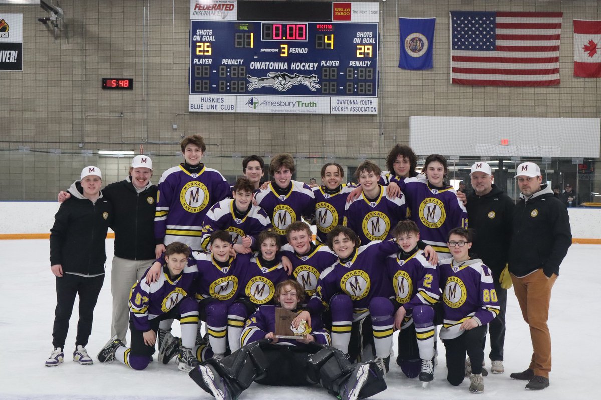 BantamAMankato's tweet image. A little late to the party but your Mankato Mavericks are headed to the land of potatos for state after a thrilling 4-1 win over Owatonna! #rollmavs #state @FollowThePuck @YouthHockeyHub @mnhshockeytalk