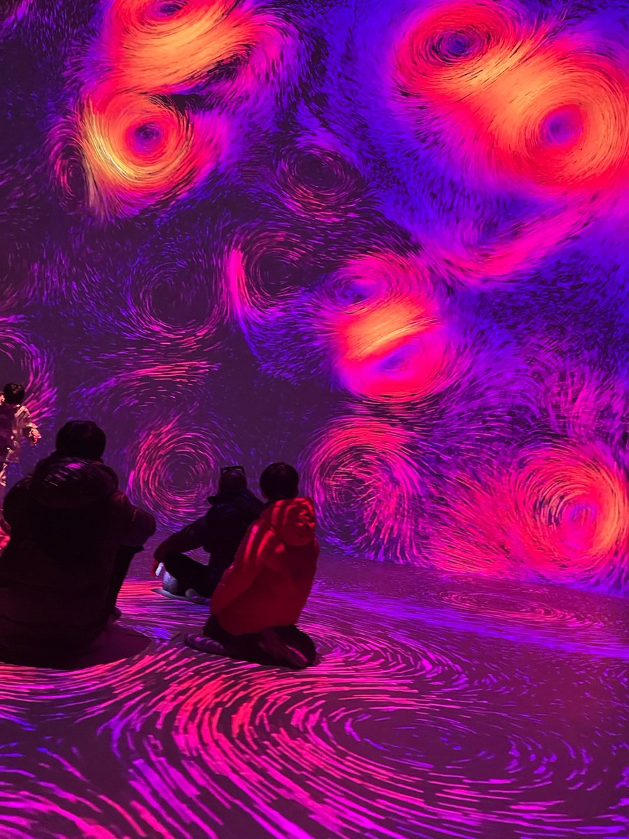 DialleH's tweet photo. Dive into a surreal canvas—swirling pastels, hidden whispers, and a cat’s gaze that holds the universe. Free art pop-up at City Square, 10am–6pm today! #ArtVibe #SurrealMagic https://t.co/aHq7s0wpNg