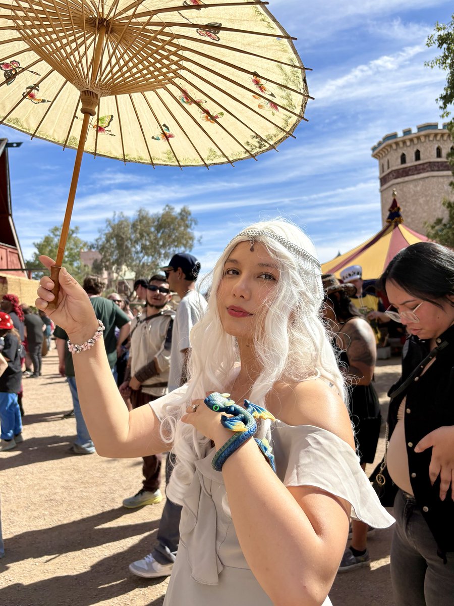 Raina Riddle tweet media