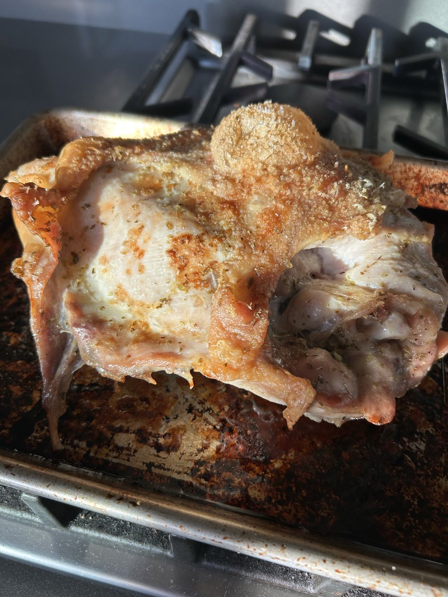 Tim Susoev tweet media