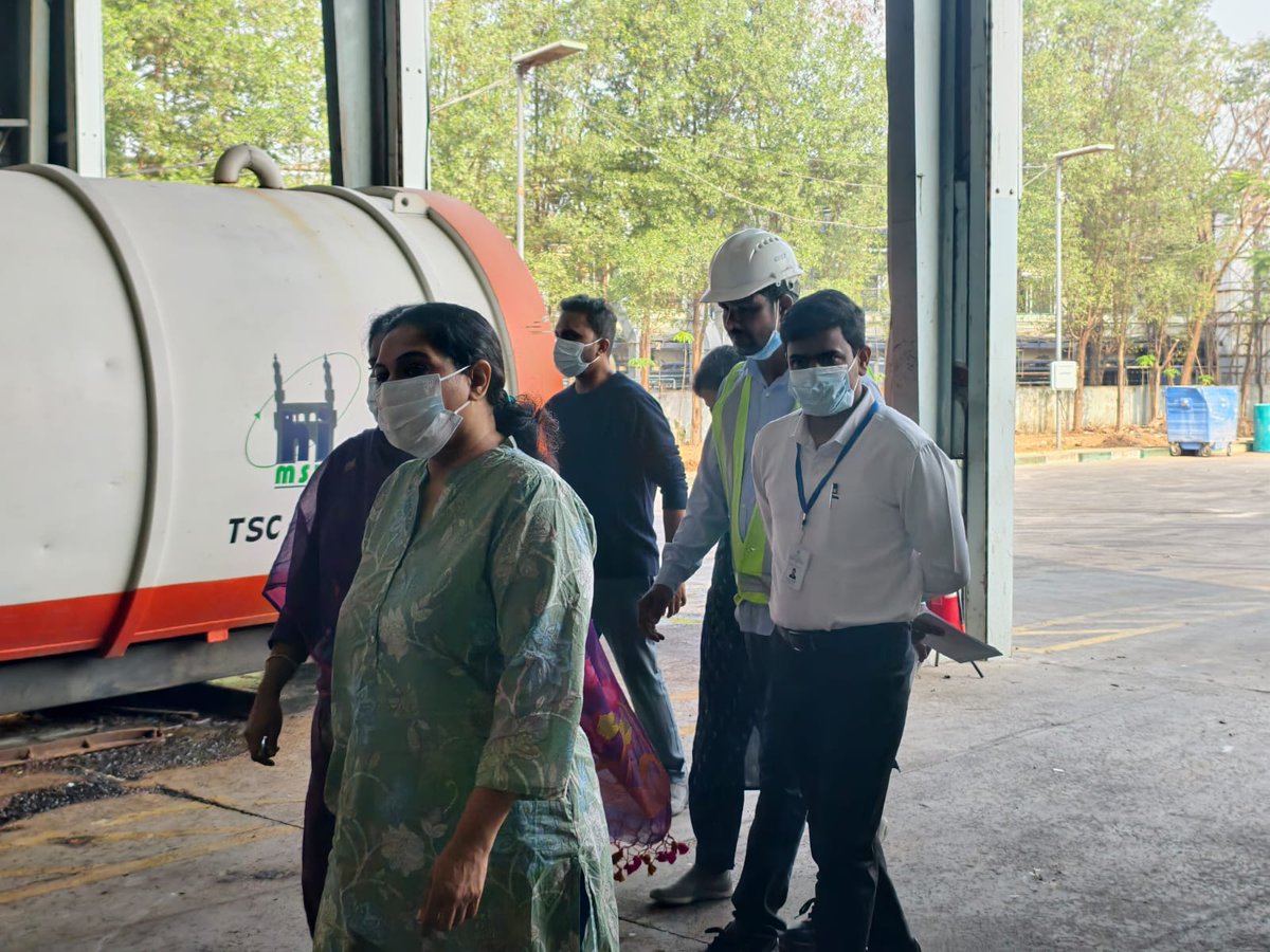 Morning Inspection – Patancheru Circle (SLP Zone)!!

The Commissioner, Cyberabad Municipal Corporation, conducted an inspection at various locations in Patancheru Circle–46, including the Patancheru Dumping Yard, along with DEE, AEE, Group-I Trainee Officers (as part of field